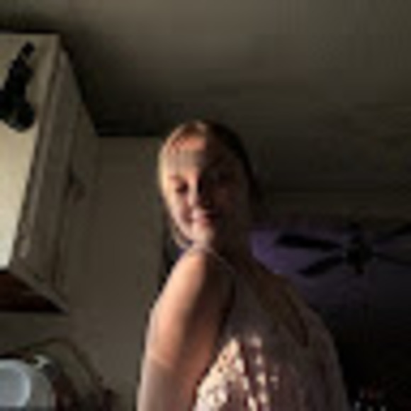 913156922